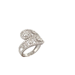 Elegant Diamond Spiral Ring