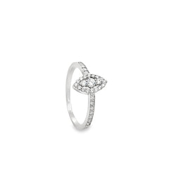 Elegant Diamond Ring