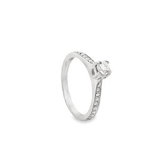 Elegant Diamond Ring