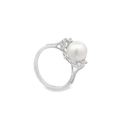 Elegant Pearl Ring