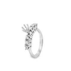 Elegant Ring with Gemstones