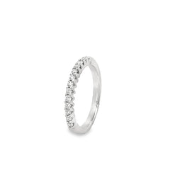 Elegant Diamond Ring