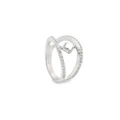 Diamond Ring in 18k Gold