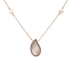 Elegant Pearl and Teardrop Pendant Necklace
