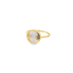 Elegant Gold Floral Ring