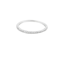 Elegant Diamond-Studded Ring