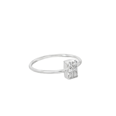 White Gold Ring Mount with Round Brilliant Cut Diamonds Setting