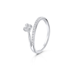 Diamond Ring in 18k Gold