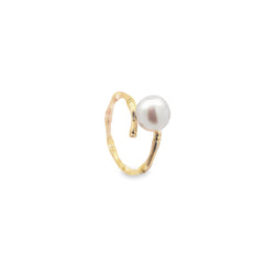 Elegant Pearl Ring