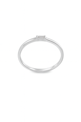 Elegant Diamond Ring