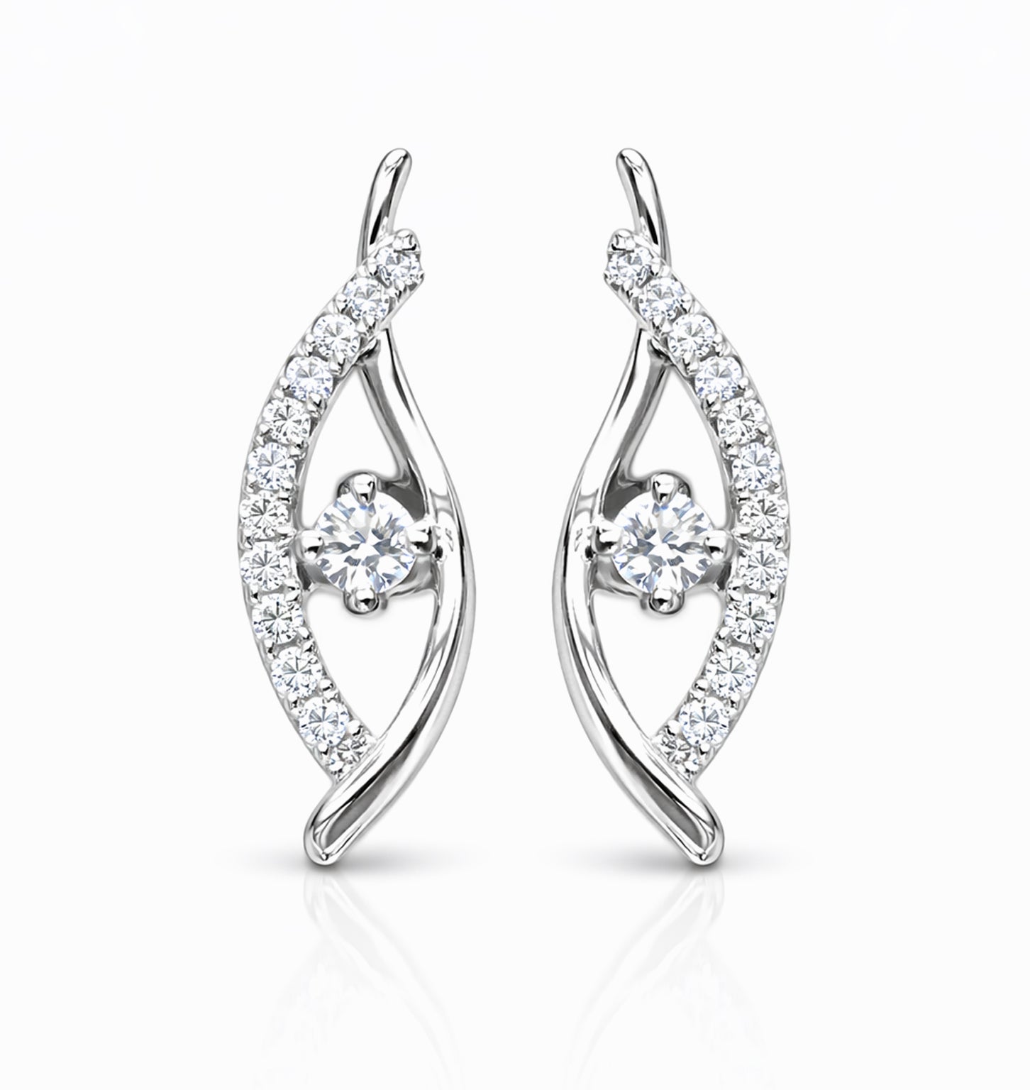 Diamond Leaf Stud Earrings Main image