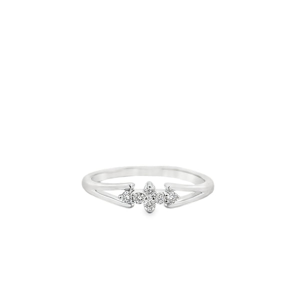 Petal Diamond Ring