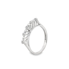 Elegant Diamond Ring