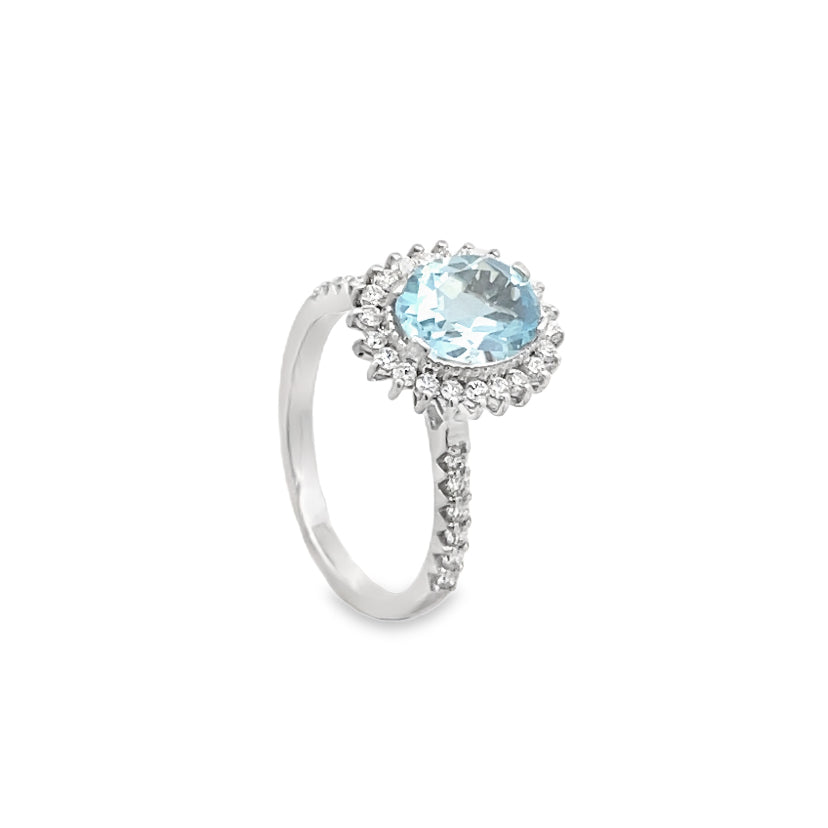 Elegant Aquamarine Ring