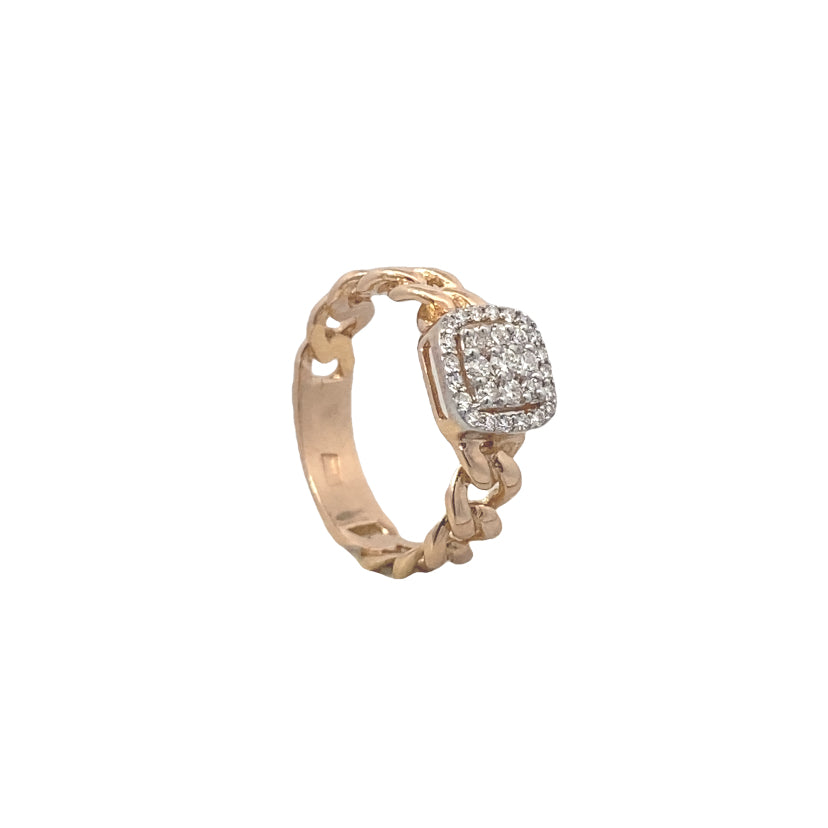 Elegant Gold Diamond Ring