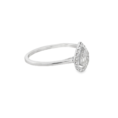 Diamond Ring in 18k Gold