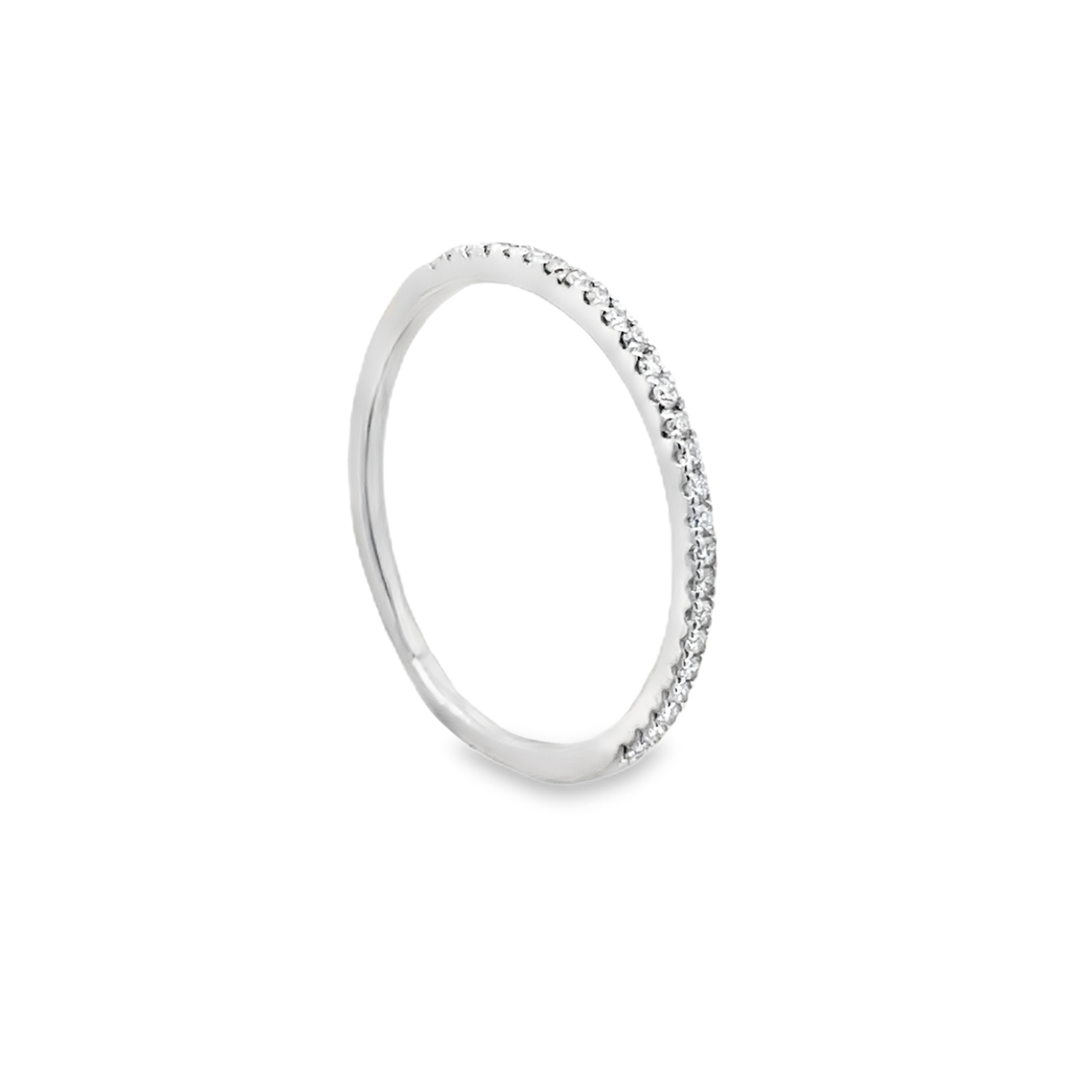 Diamond Ring in 18k Gold