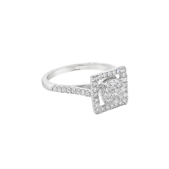 Diamond Ring in 18k Gold