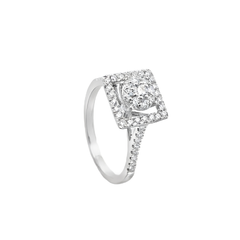 Diamond Ring in 18k Gold