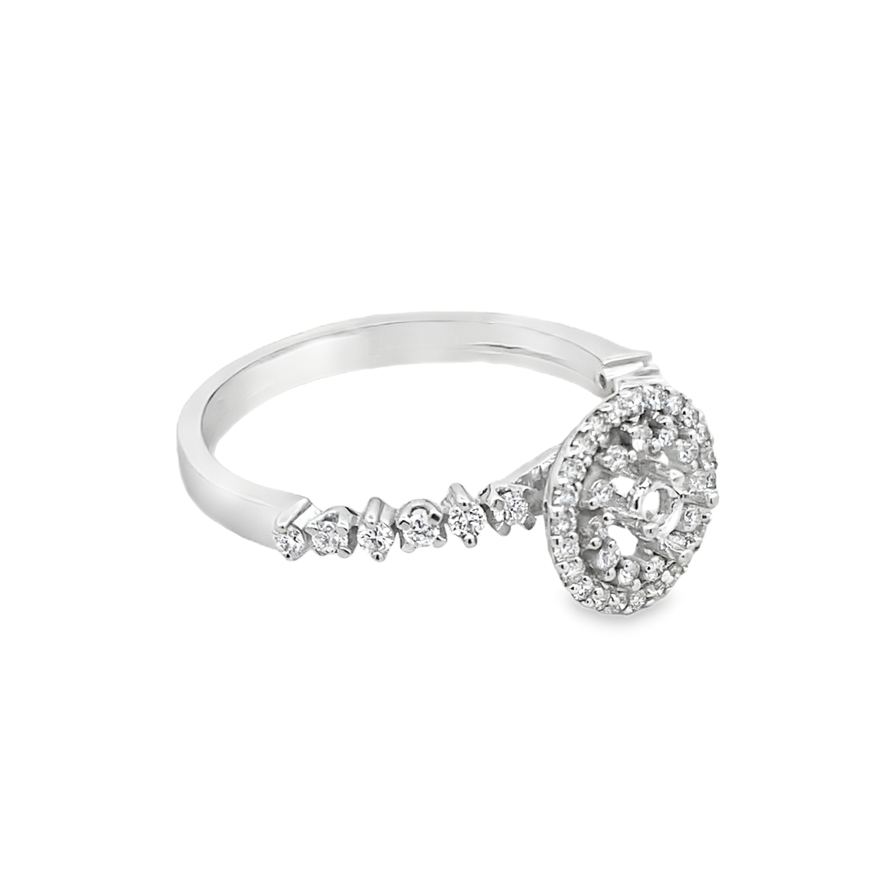 Diamond Ring in 18k Gold