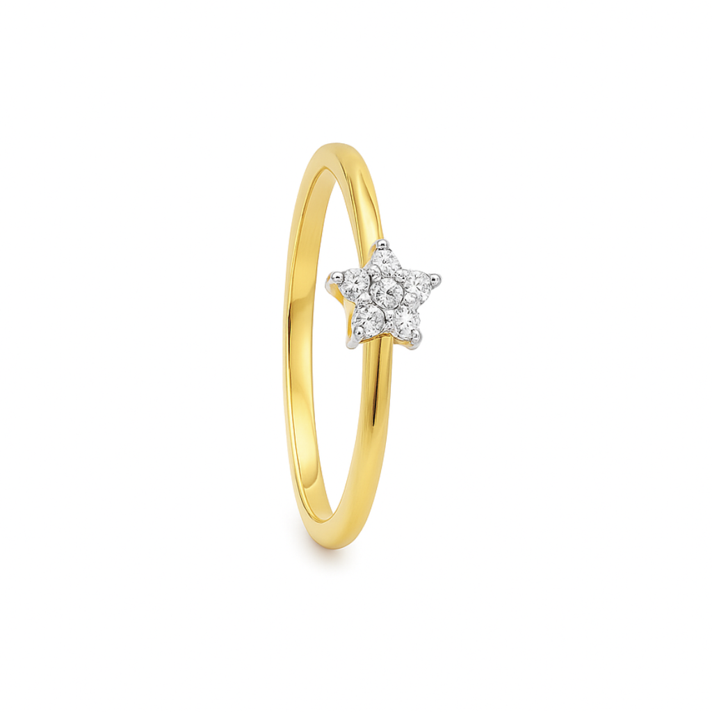 Diamond Ring in Yellow Gold