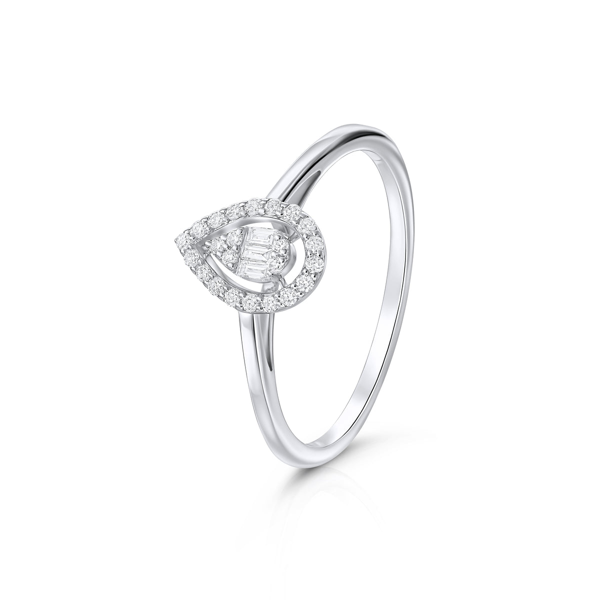 White Gold Ring With a Diamond