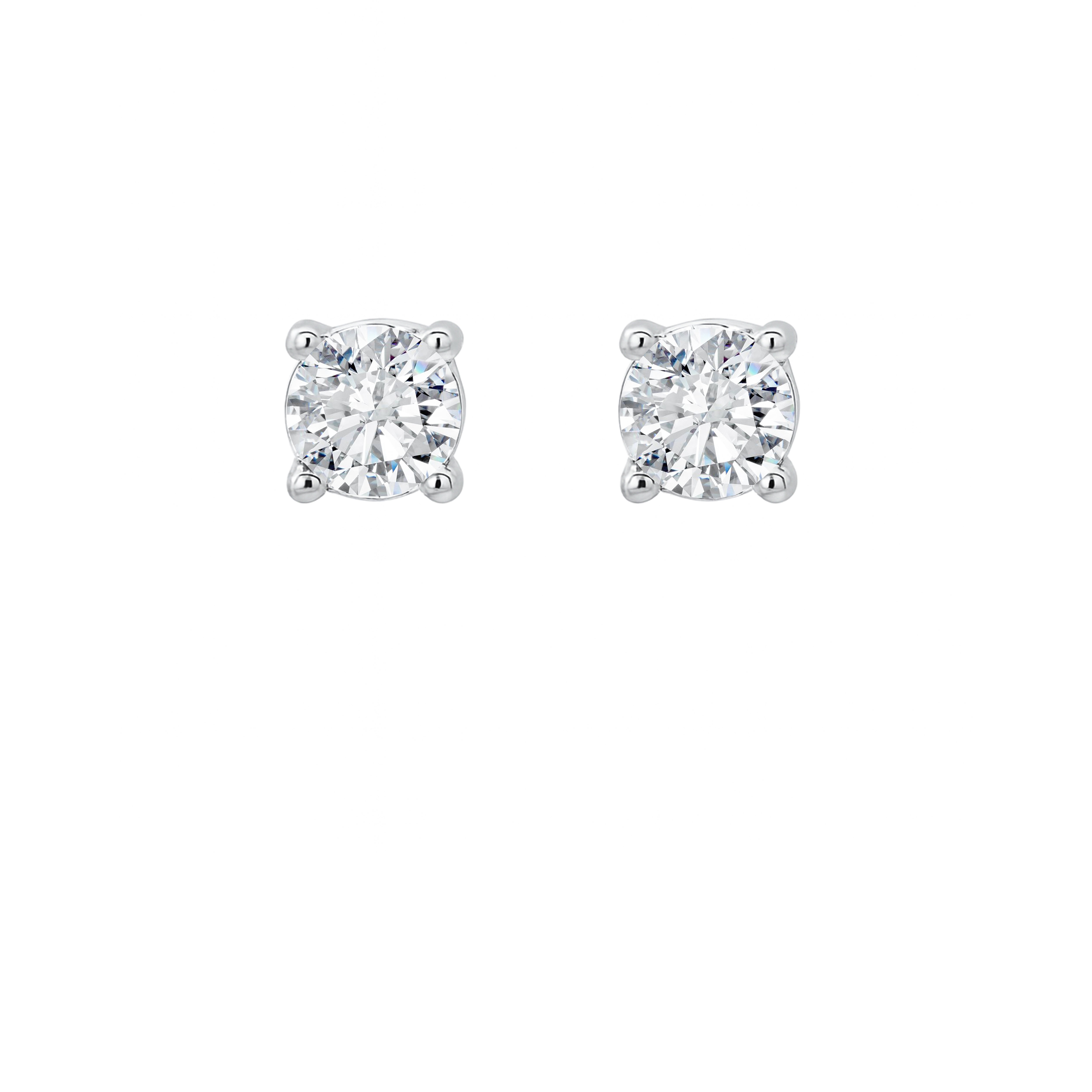 Shop Diamond Stud Earrings by Amadura Jewelry. 0.22 CT G VS1 natural diamonds. Visit El Korba & Citystars. IGI, GIA & HRD certificates. Main image