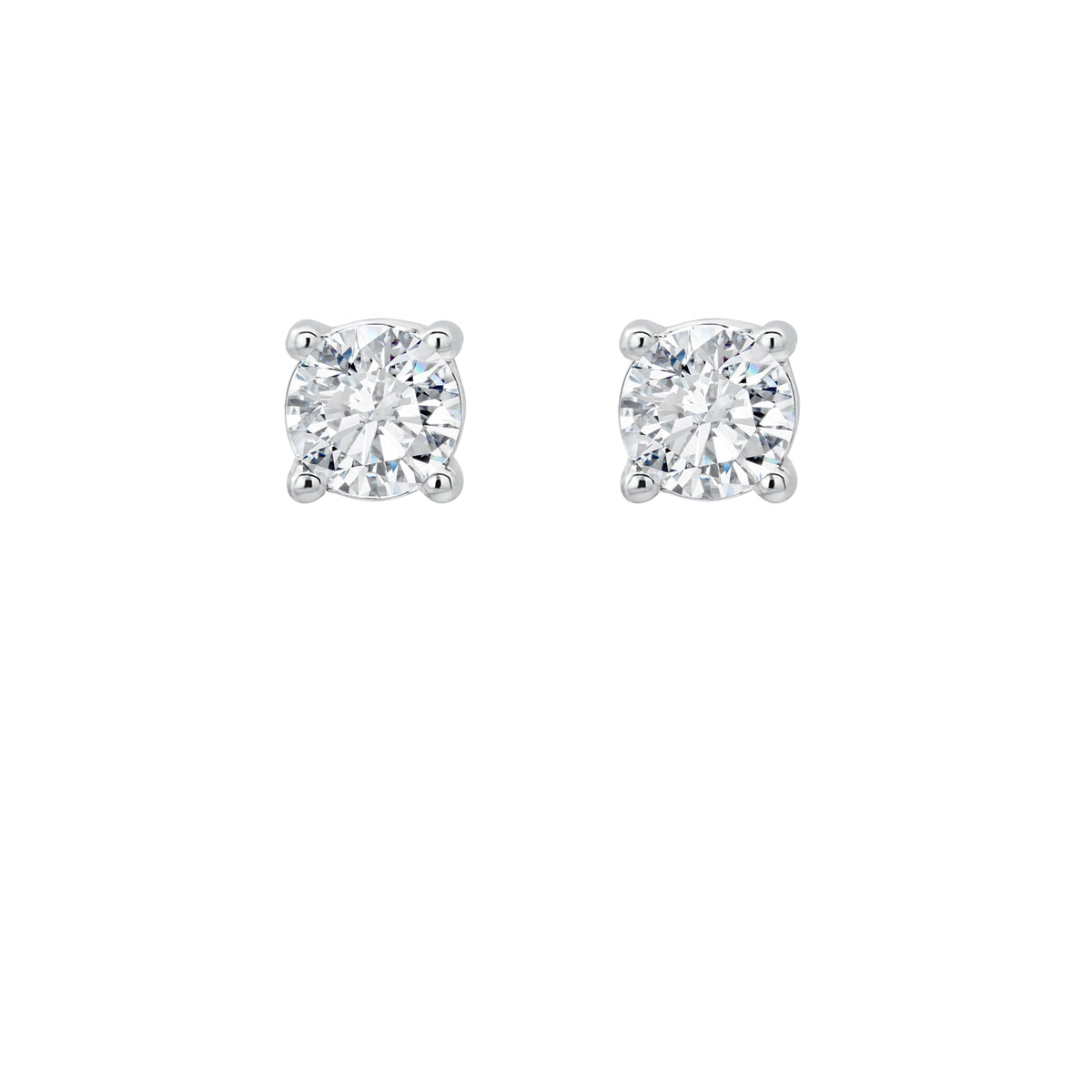 Shop Diamond Stud Earrings by Amadura Jewelry. 0.22 CT G VS1 natural diamonds. Visit El Korba & Citystars. IGI, GIA & HRD certificates.