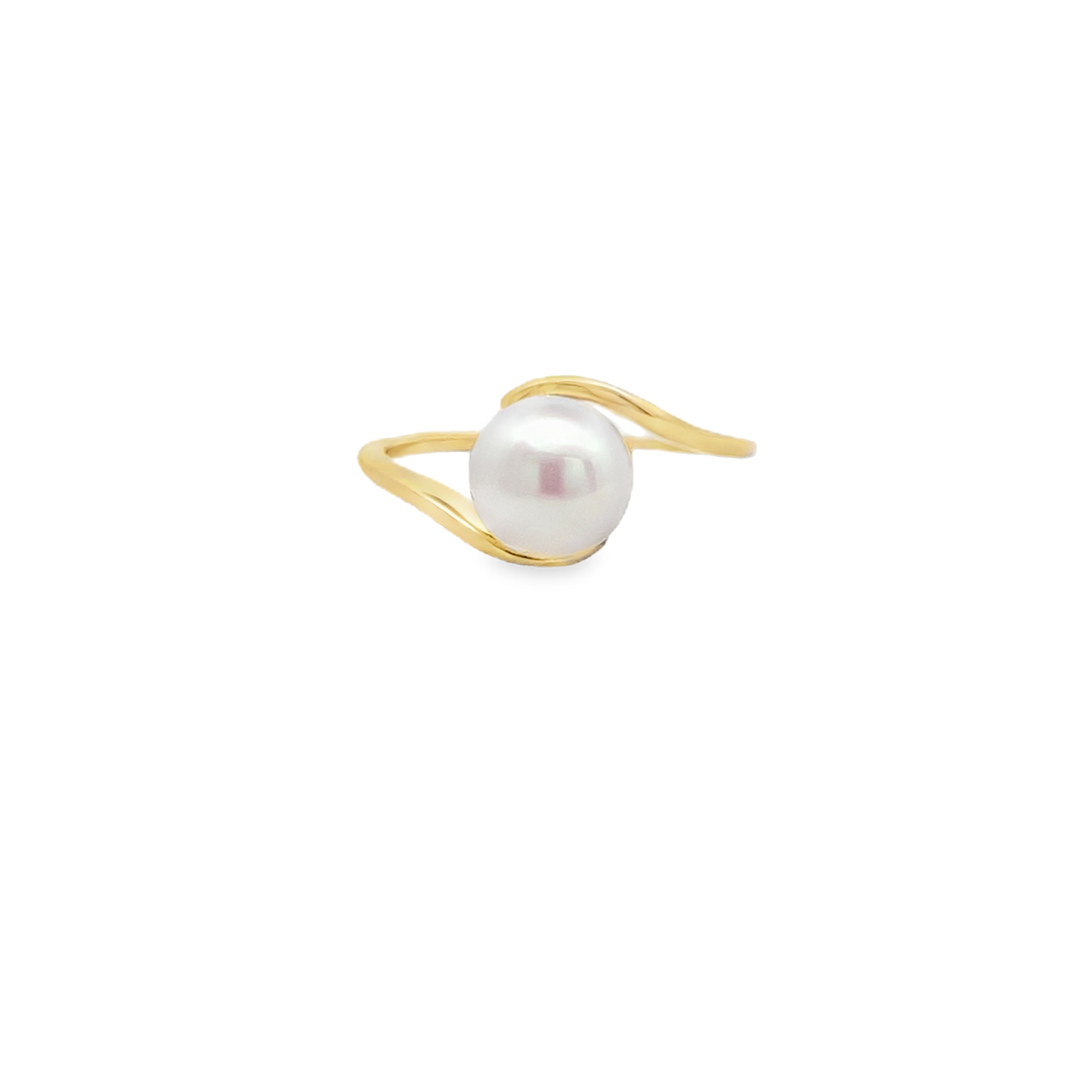 Pearl ring in 18k Gold