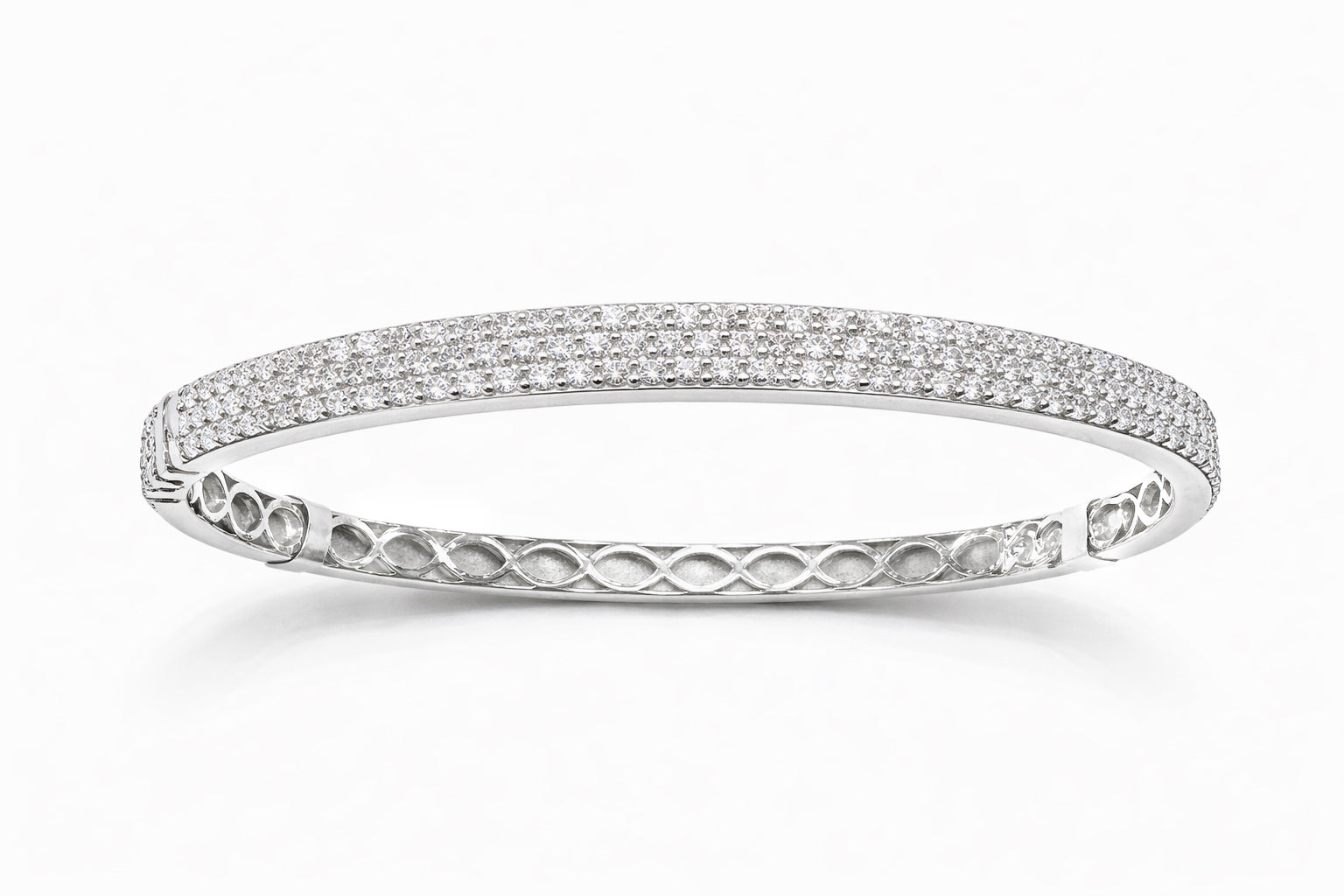 Pavé Diamond Bangle Bracelet Main image